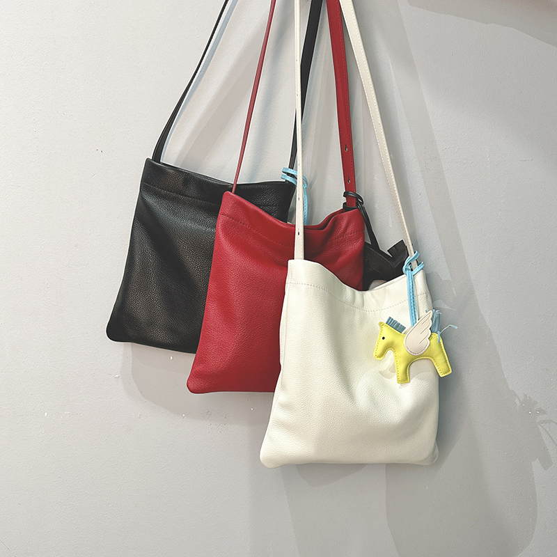 头层牛皮慵懒风小托特包包2025新款真皮腋下包简约百搭单肩斜挎包