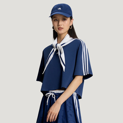 阿迪达斯女子三条纹短款短袖T恤