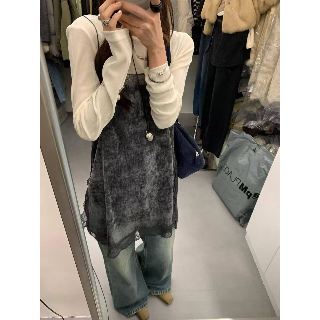PPSHD2026早春韩系蕾丝拼接丝绒吊带裙女气质显瘦叠穿无袖连衣裙