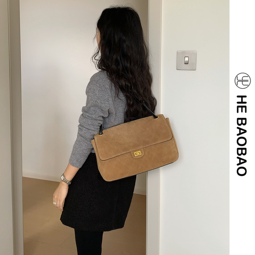 HE BAOBAO×HEJMASI 秋冬新款女包磨砂牛皮菱格小香风单肩托特包
