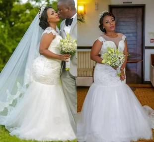 Bridal 新娘性感修身 Dresses Wedding Gown 齐地蓬蓬高端定制女