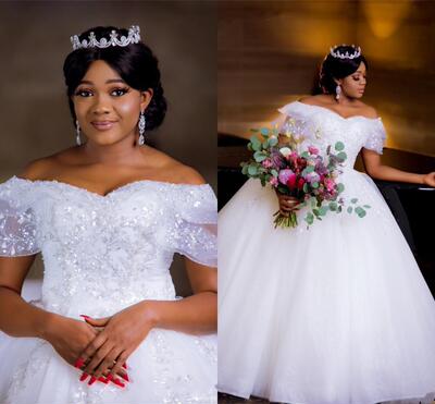 Crystals Pearls Plus Size Saudi Arabian Dubai Bridal Dress