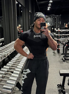 独家 Youngla男女同款 运动健身无缝高弹修身短袖4041