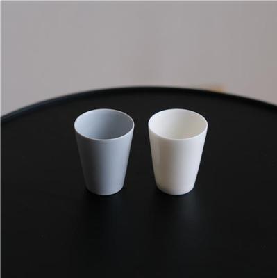 VAST无垠器皿| 德化白瓷手工原矿羊脂玉海盐蓝闻香杯陶瓷品茗茶杯