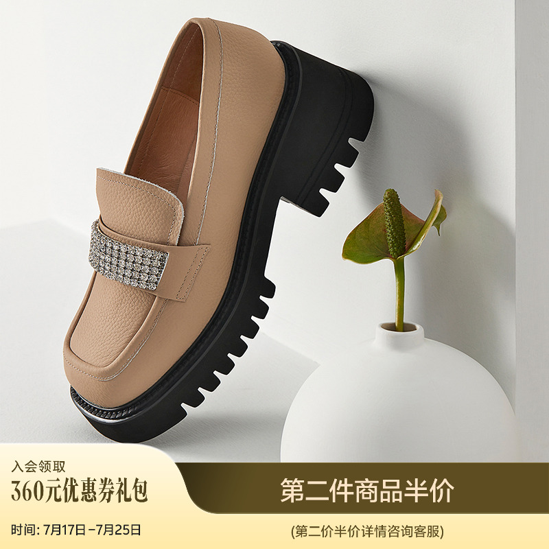 哈森休闲方跟方头乐福鞋