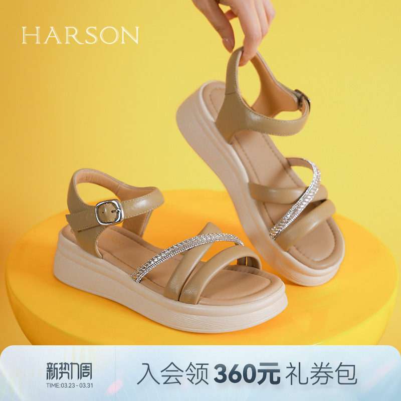 哈森真皮厚底凉鞋女夏季新款水钻一字带沙滩鞋HWM250101
