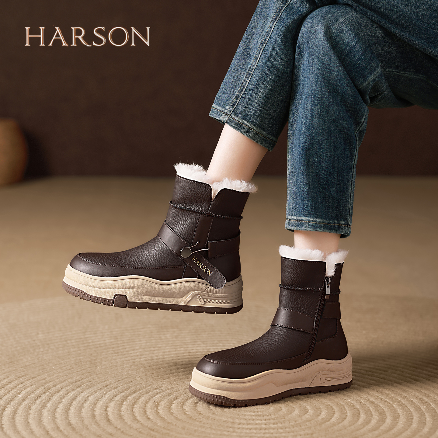 哈森爆款加绒保暖厚底雪地靴