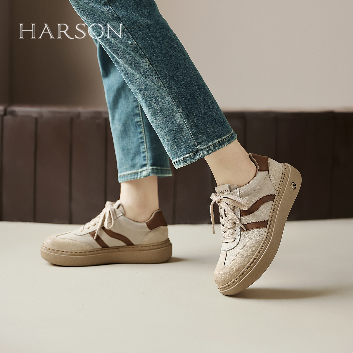 哈森2025秋季新款厚底德训鞋