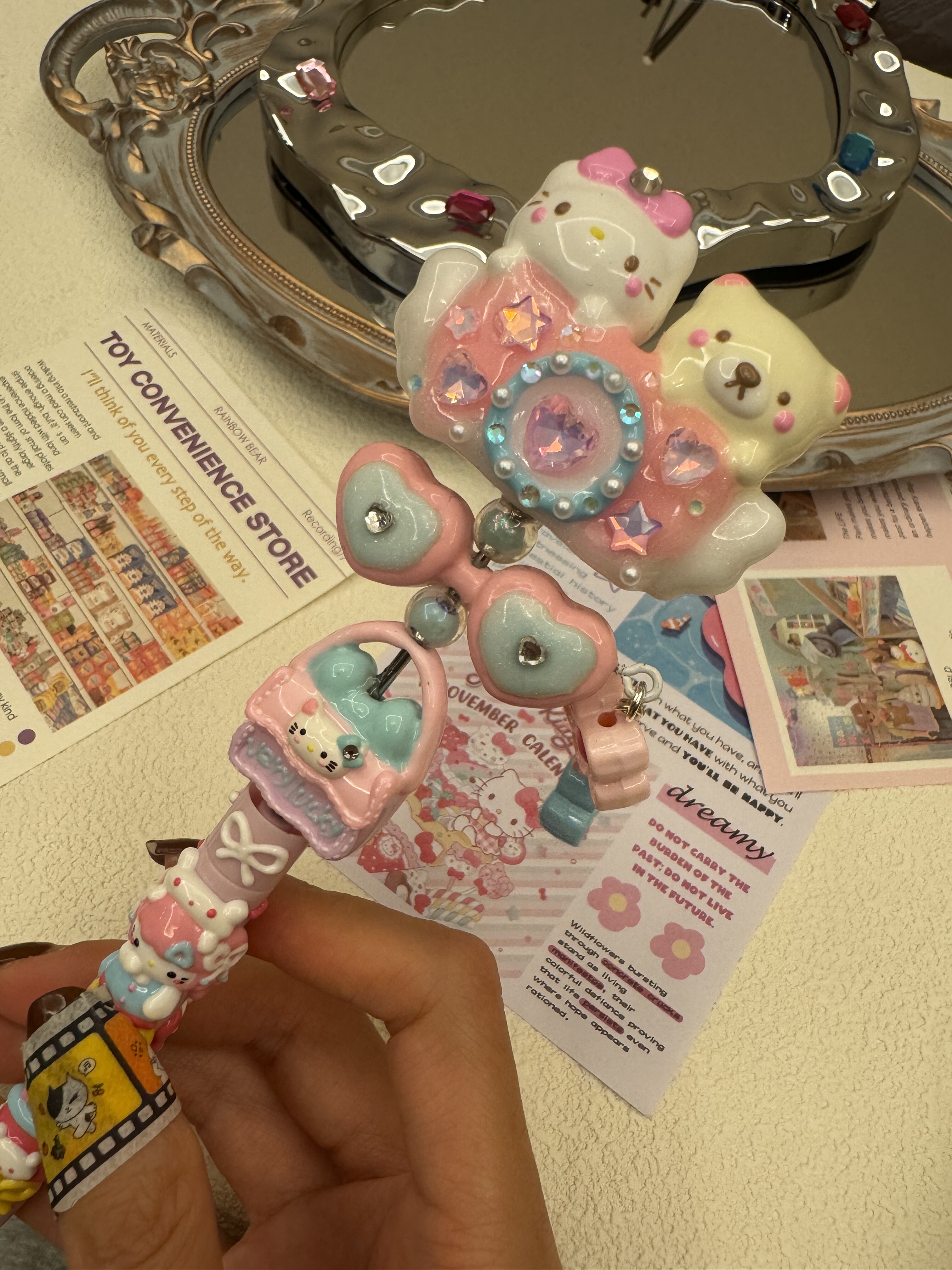 奶呼呼的小熊和kitty重工手绘定制diy设计手提包重油笔杆圆珠笔