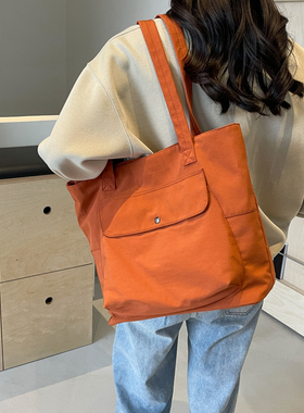 日系大容量通勤包斜挎包女文艺学生上课包男邮差包休闲百搭单肩包