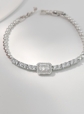 旭平冰糖方形手链女时尚轻奢气质小众设计高级感易搭手饰