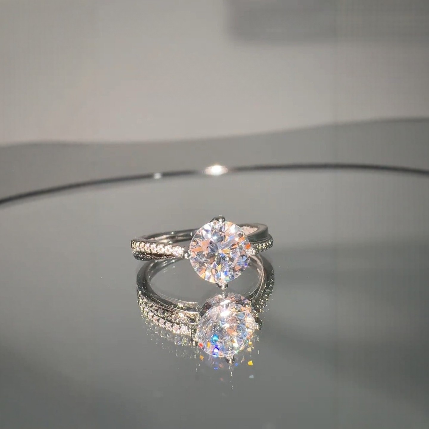 旭平时尚简约气质四爪单石戒指时尚轻奢小众设计高级感精致食指戒