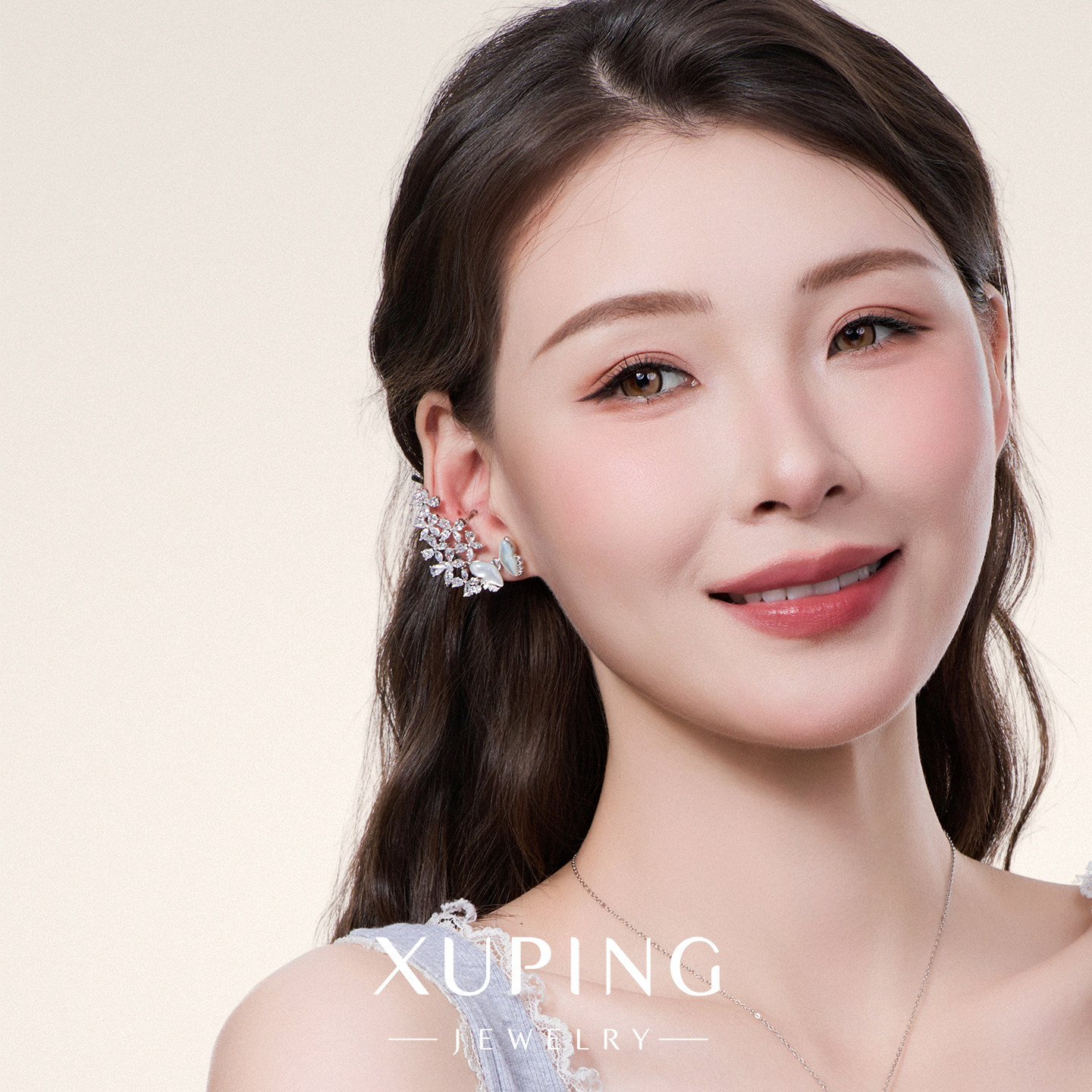 小如仿贝母蝴蝶花团耳骨夹一体式耳钉耳排右边单只耳骨钉优雅气质