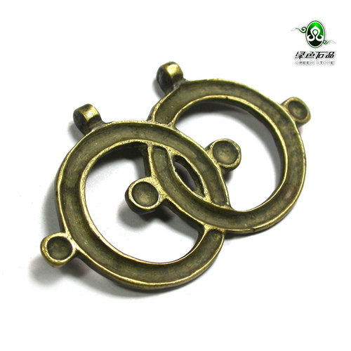 lssp/绿色石品mz455  清代藏式老天铁法器 黄铜材质老托甲不还价