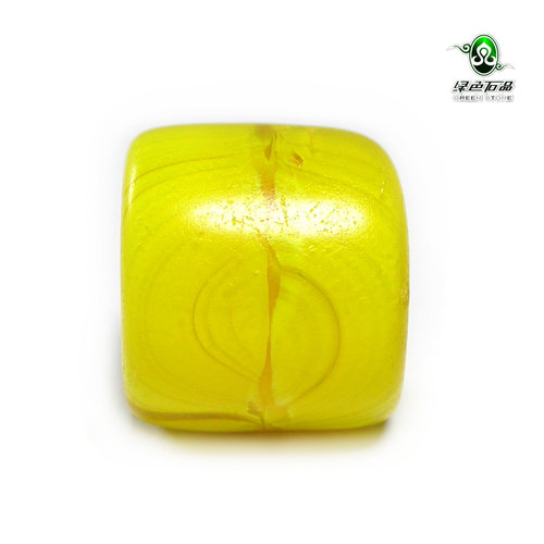 lssp/绿色石品gz3348不还价 多宝珠孔道水亮清代黄色老雪巴琉璃珠