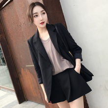 春秋粉色 西服时尚 外套短款 女装 2019款 春装 女大哥廓西百搭休闲西装