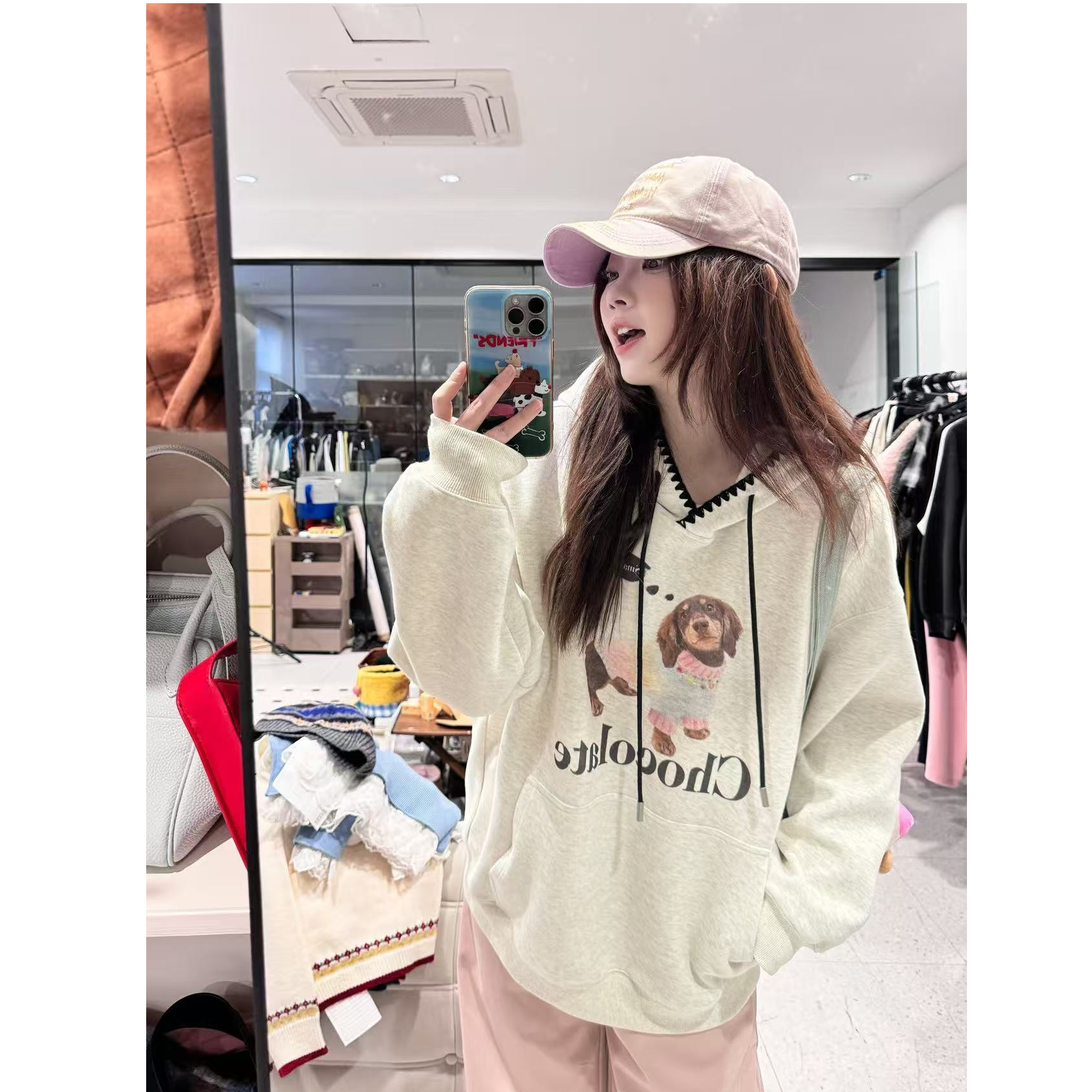 蕾蕾【穿毛衣的小狗】美式编织帽边胸前小狗图案连帽卫衣