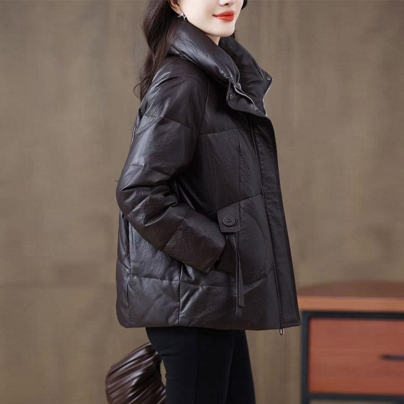 2025冬季新款真皮羽绒服女短款高端皮衣外套海宁绵羊皮夹克小个子