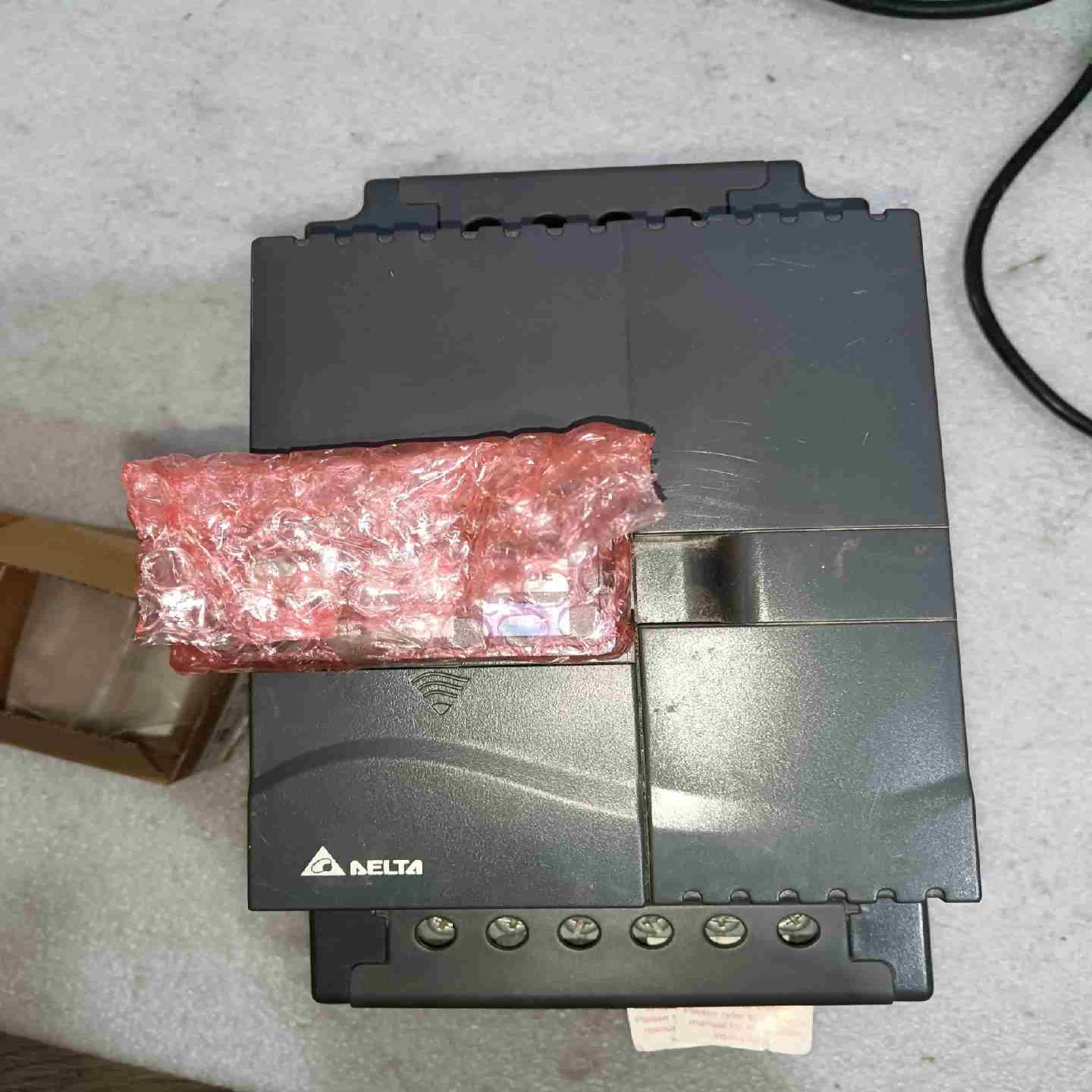 台达75千瓦变频器一台型号vfd075e43a成色不错议价