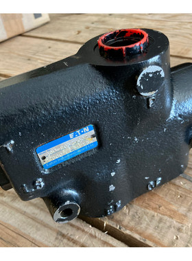 Eaton 606-9032-002 Priorit?tsventil für Komatsu WA320 WA250