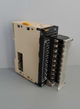 CJ1WOD212 - OMRON - CJ1W-OD212 / Module 16 sorties USED