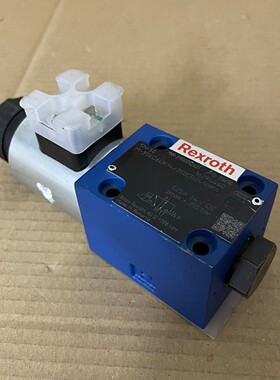 Rexroth M-3SED6UK14/350CG24N9K4 Wegeventil R900052621 Hydrau