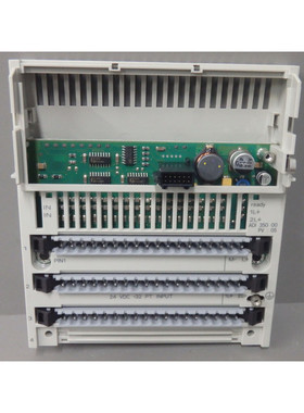 170ADI35000 - Telemecanique - 模块 I/O TSX 动量二手
