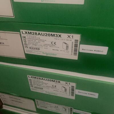 LXM28AU20M3X施耐德驱动供应充足议价