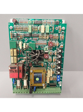 EVD471E - LENZE - EVD471-E.1D / Régulateur de vitesse 220V