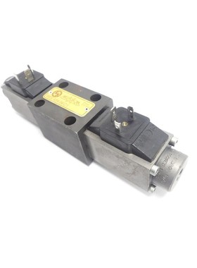 Hydraulik Ring WEE43K06C1 / 01.036 182 Wegeventil 24V Spulen