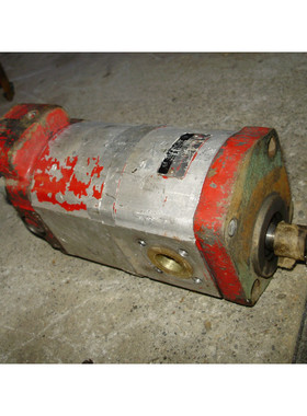 BOSCH 051046530 doppelt Hydraulikpumpe links drehend Hydraul