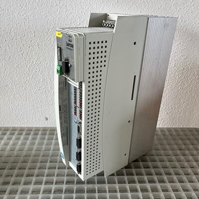 Lenze EVS9321-EP 00451145 Servo-Positionierregler Umrichter