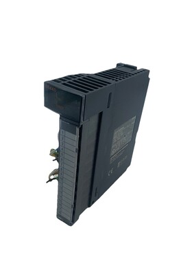 MITSUBISHI Q64AD A/D CONVERTER UNIT USED & WORKING