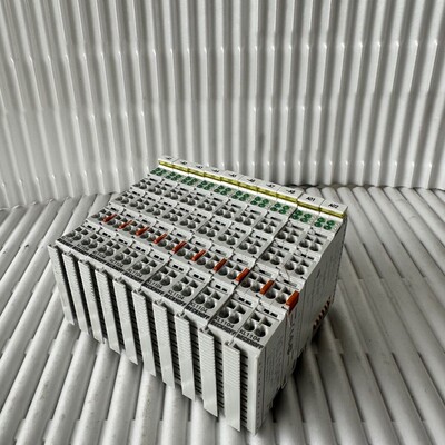 10x Beckhoff KL1104 Busklemme