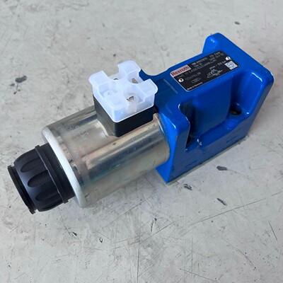 1x Rexroth 4WE 10 EA50/EG24N9K4/M R901278775 Wegeventil Hydr