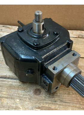 Comer Industries gearboxes 9.780.000.00.AA Pendelgetriebe Ge