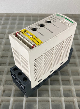 Schneider Altistart 01 ATSU01N212LT Sanftstarter Telemecaniq