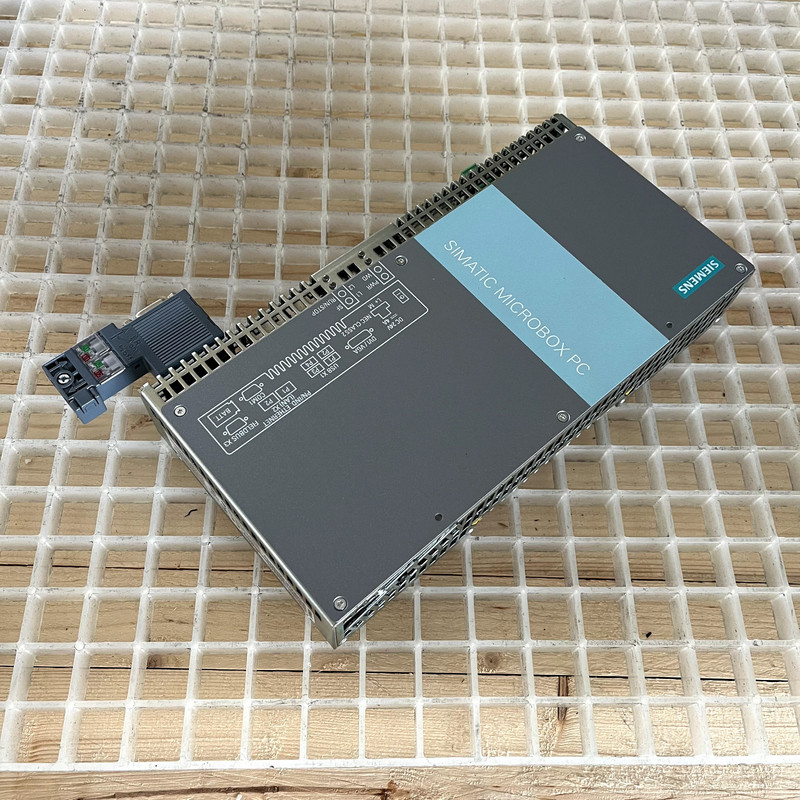 Siemens Simatic Microbox PC IPC427C 6ES7675-1DB20-6AL0 WINCC