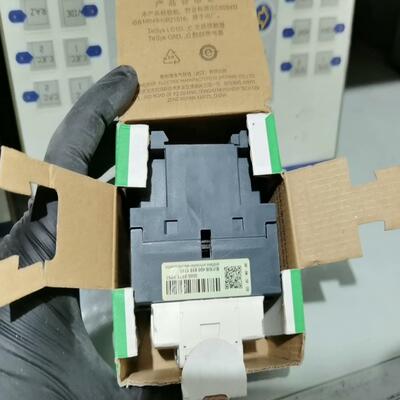 Scheider  Electric施耐德 LC1D09B7议价