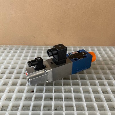 Rexroth VT-DFP-A-21/G24K0/0/V Proportional Ventil R900703811