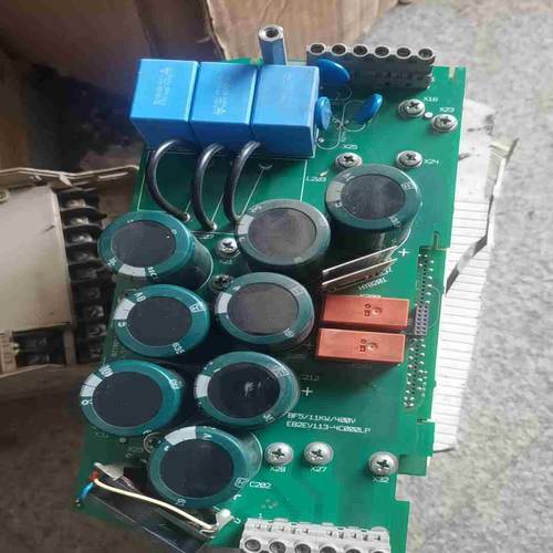 e82ev113-4c000lp伦茨变频器e82ev系列议价