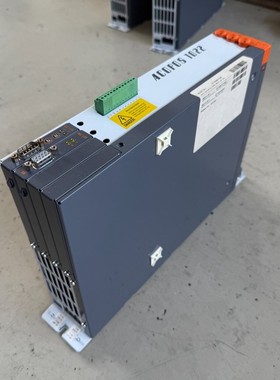 1x Acopos 1022 8V1022.00-1 + 8AC122.60-1 + 8AC110.60-2 Servo