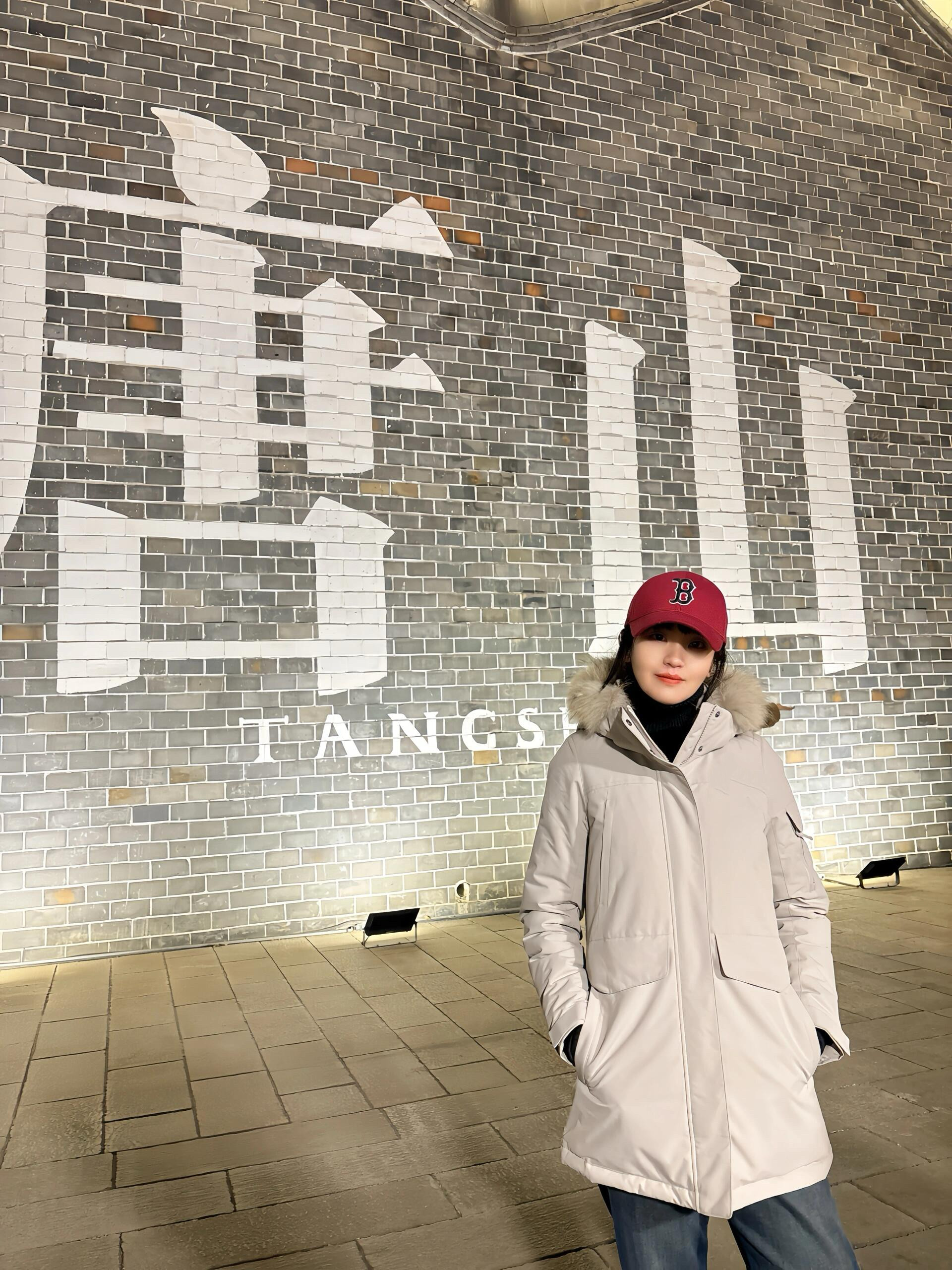 现货速发～K系女士新款户外防风防水羽绒外套保暖貉子毛领羽绒服