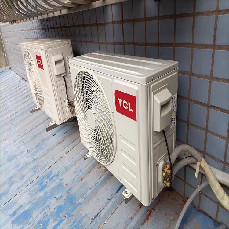 杭州附近空调维修师傅快速预约上门安装移机加氟清洗服务