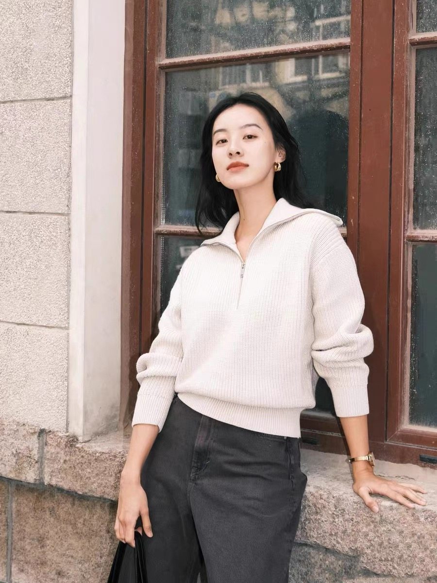 CS经典款女士羊毛混纺针织衫