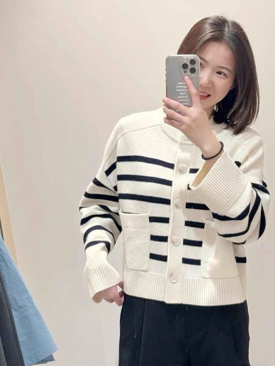 原CS女士经典全羊毛休闲版型圆领针织开衫秋季新品