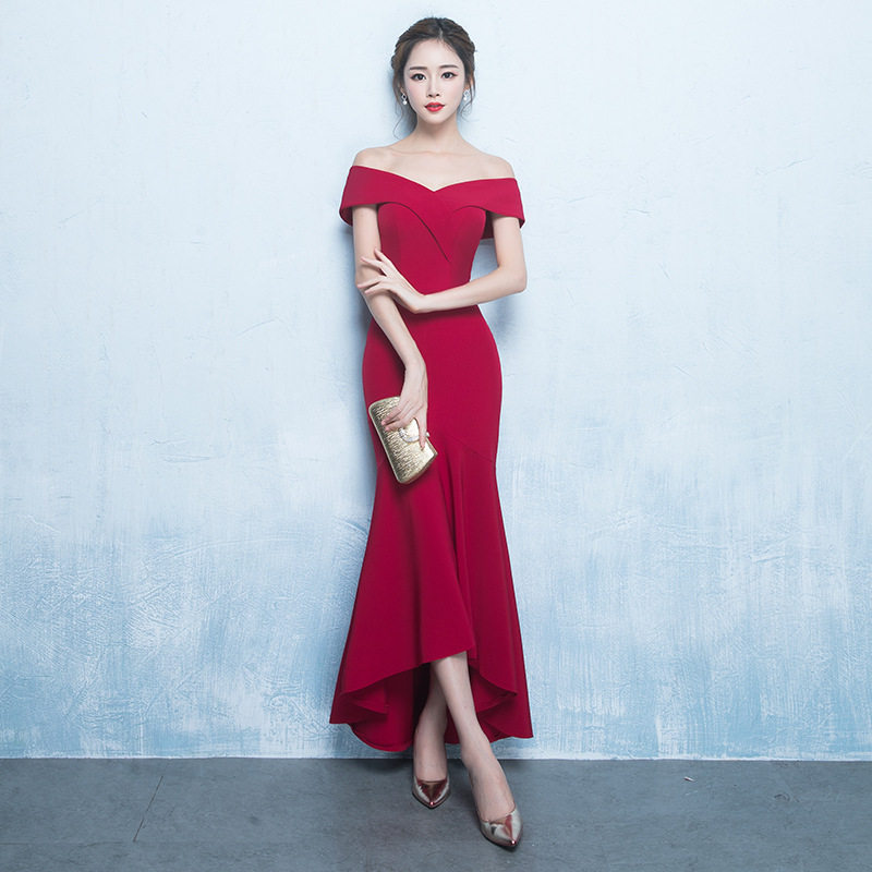 新娘敬酒服2026新款夏季红色一字肩长款鱼尾修身宴会晚礼服裙女