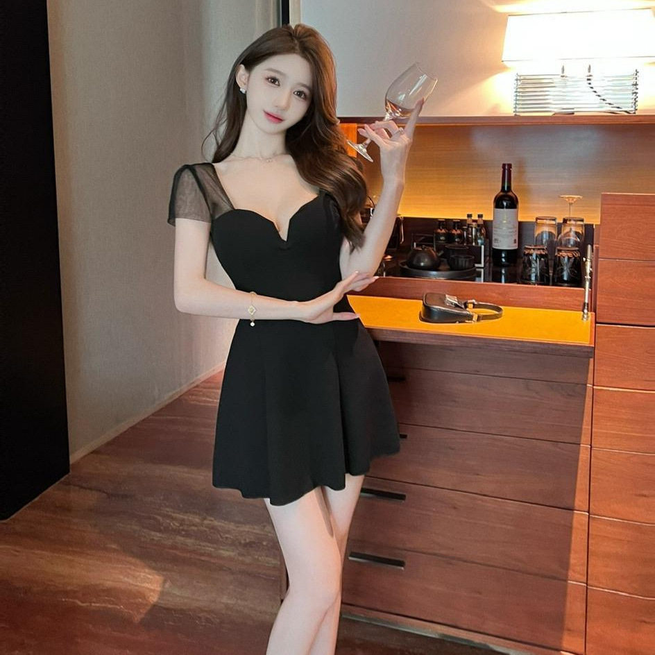 纯欲性感网纱拼接收腰抹胸连衣裙女装御姐风气质黑色显瘦大摆裙子