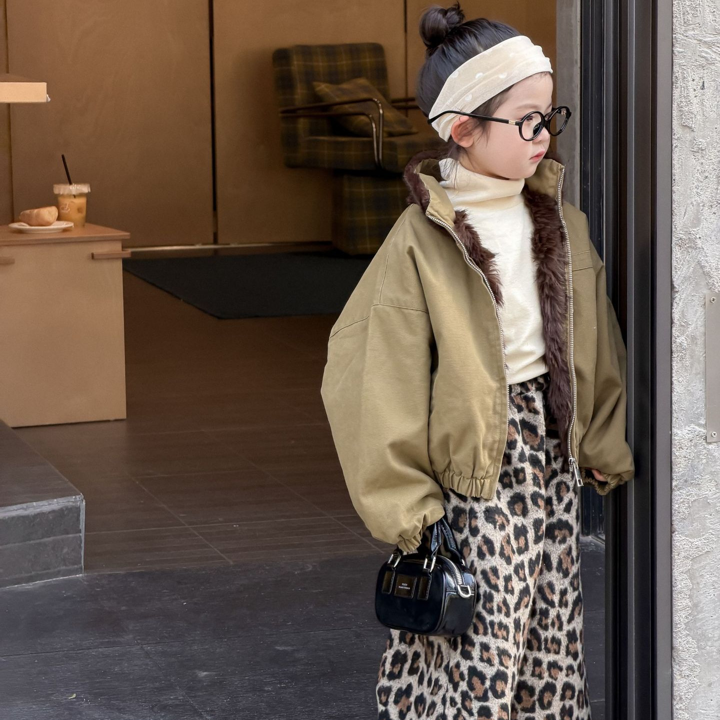 2025冬季新款童装 韩版童装 女童内里仿皮草外套 冬款洋气厚外套