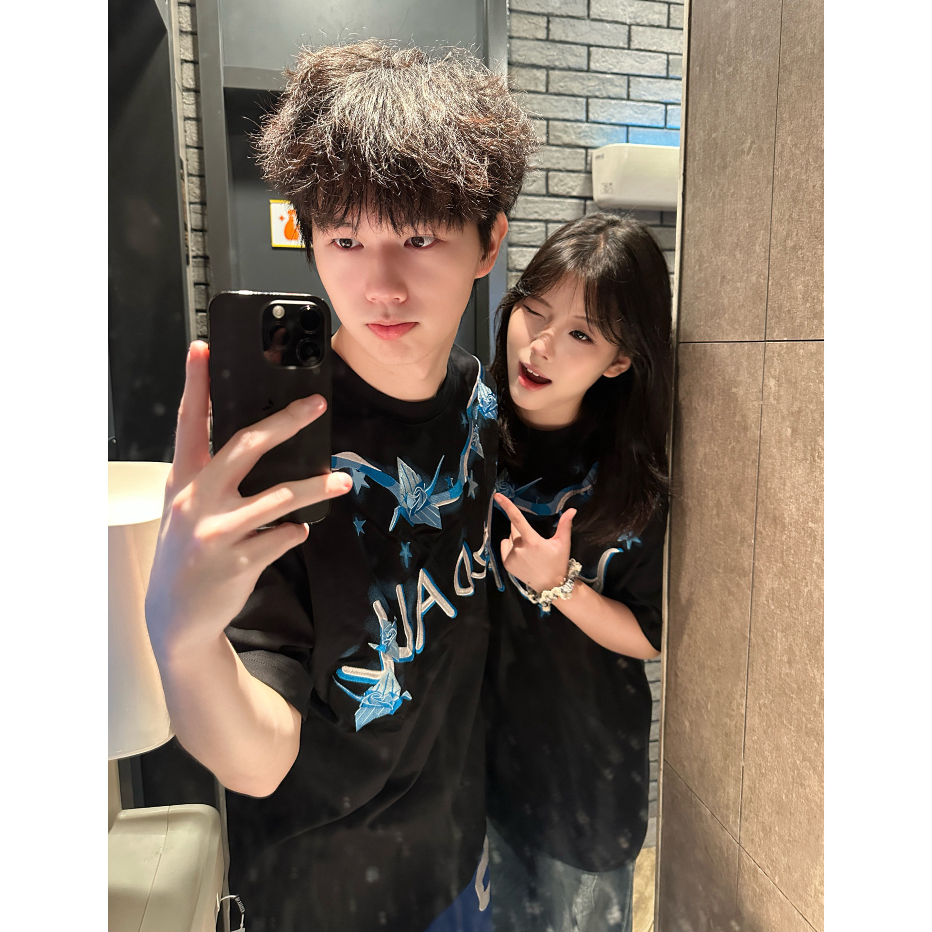 玫瑰千纸鹤前后印花短袖T恤女夏季学院风宽松休闲情侣打底衫上衣